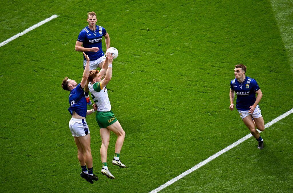 Strong Support for New Football Playing Rules Among Players